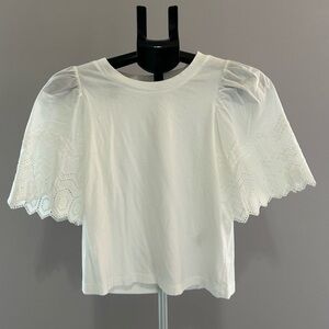 Banana Republic White Puff Sleeve Ruffled Blouse
